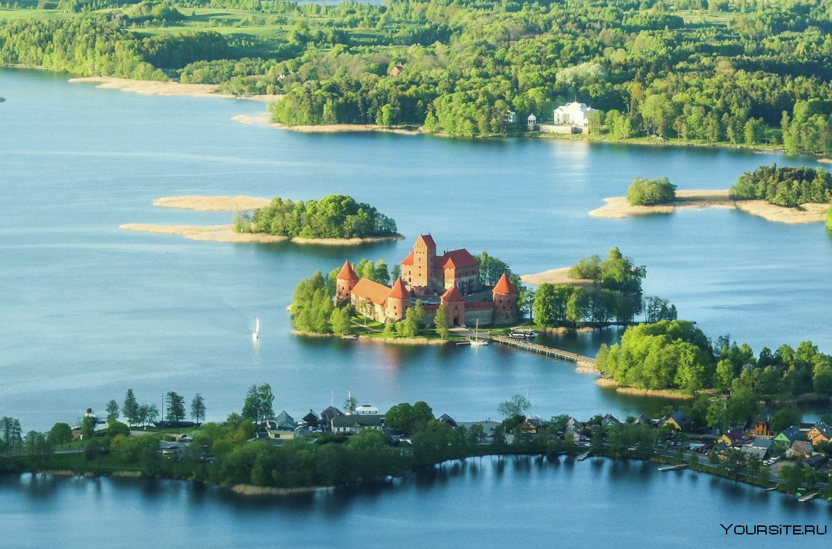Озеро Тракай Литва