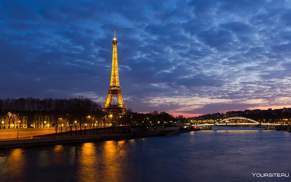 Париж Эйфелева башня ночью