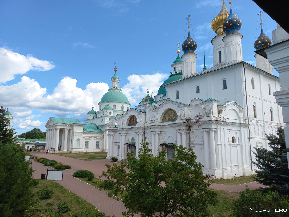 Спасо Яковлевский монастырь в Ярославле