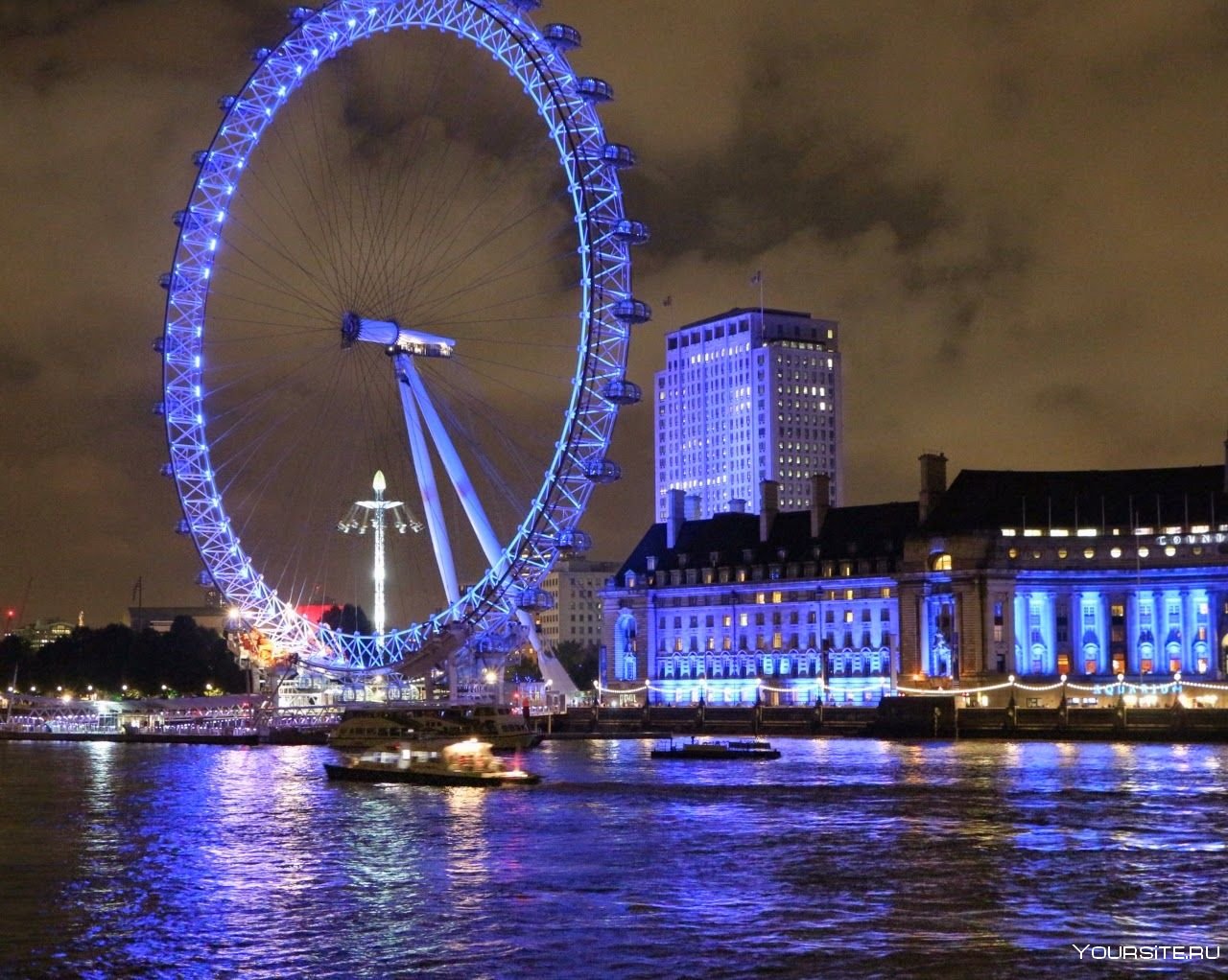 One of the london s. Лондон колесо обозрения глаз Лондона. Лондонский глаз London Eye. Колесо обозрения "Лондонский глаз" (London Eye). London Eye (лондонское колесо обозрения)..