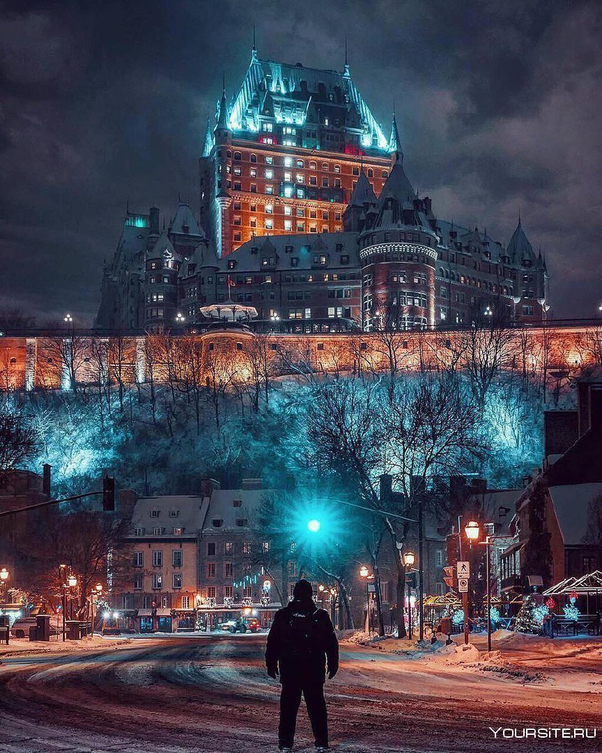 Замок Фронтенак (Квебек)