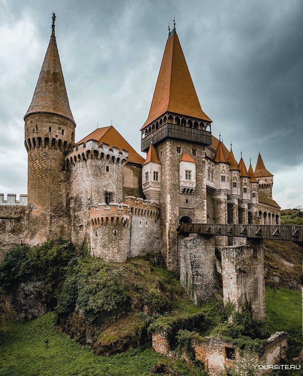 румыния история замки