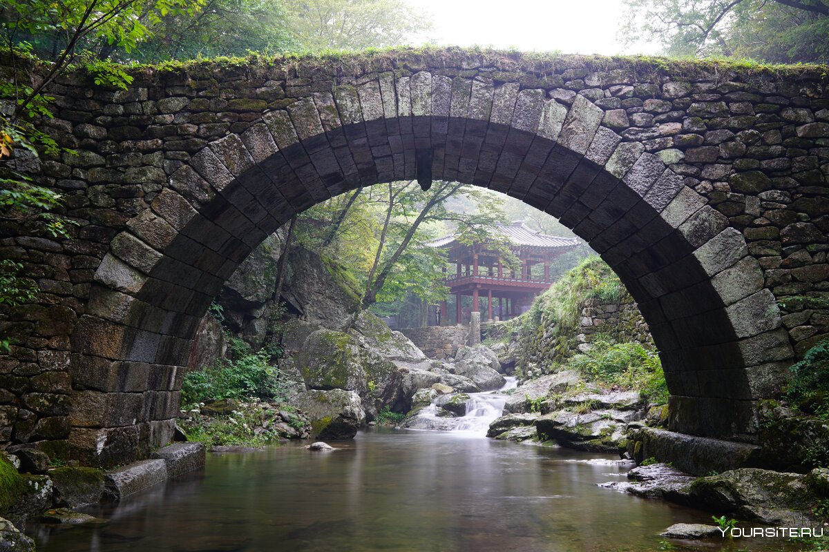 Корея Южная храм река мост