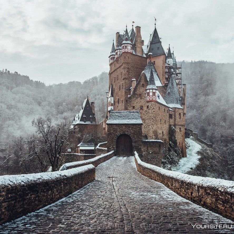 Замок Эльц зима