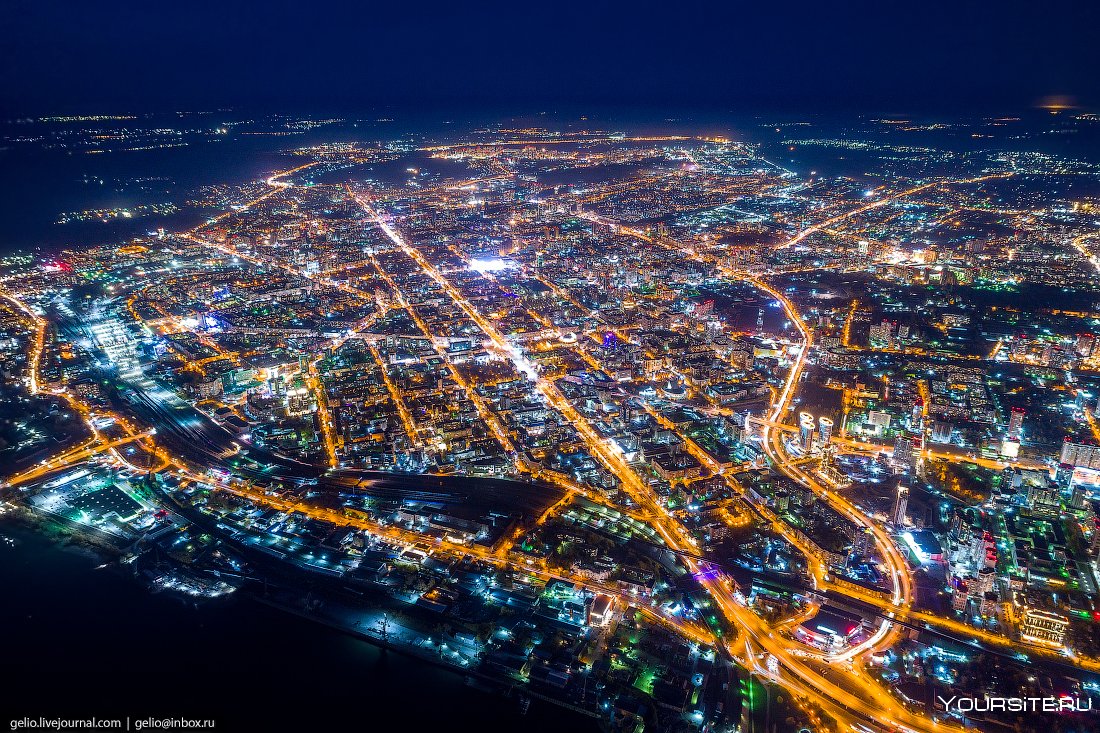Ночной Новосибирск с высоты птичьего полета