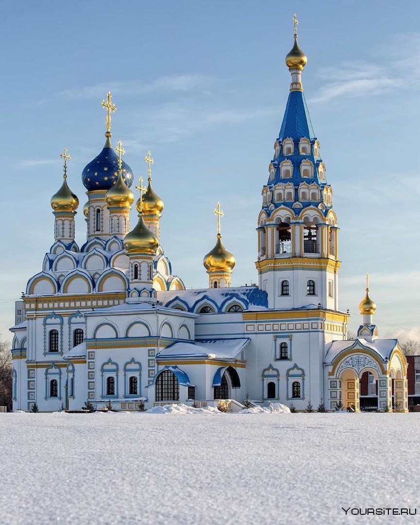 Храм Божьей матери Неувядаемый цвет в Москве