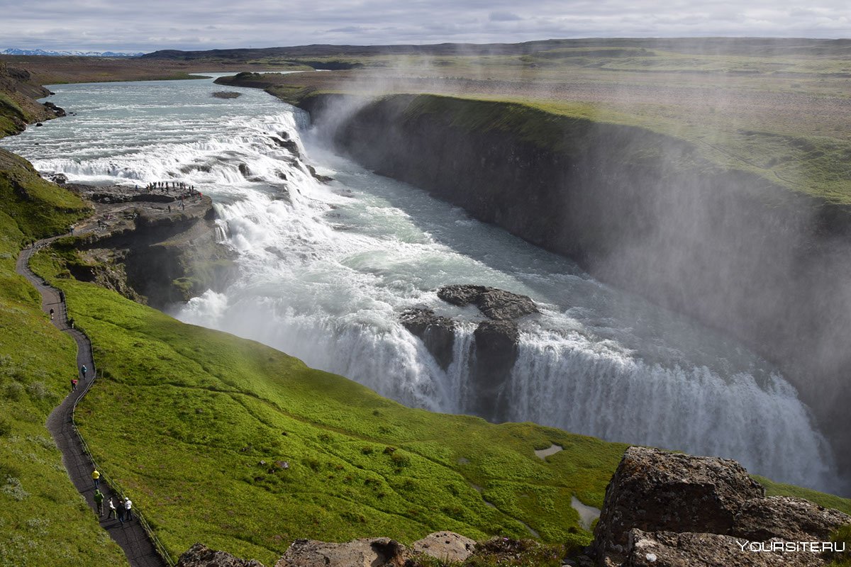 Самый знаменитый водопад Исландии