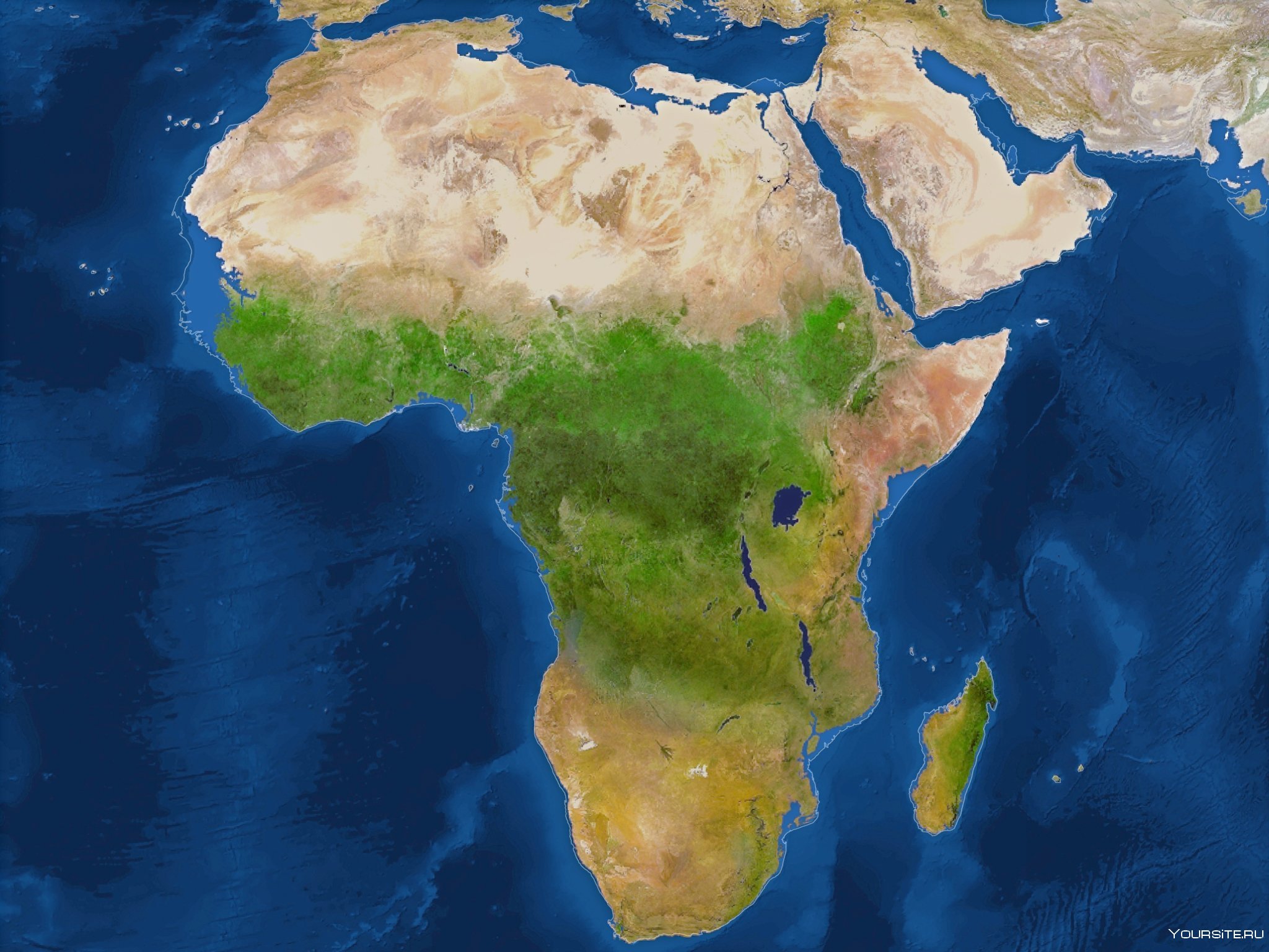 Африку омывают 2 океана