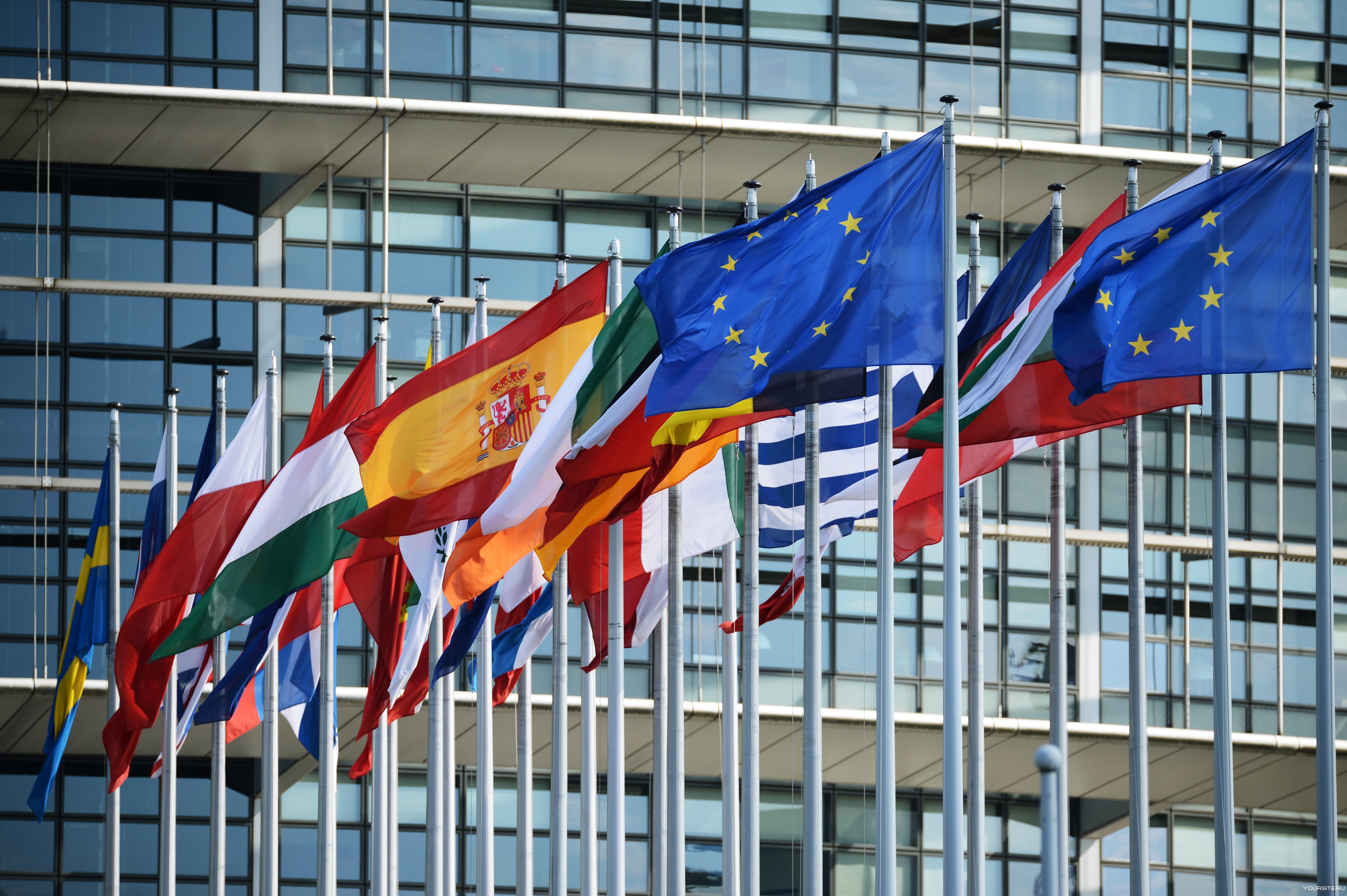 Международные союзы европы. Главы МИД ЕС. Флаг совета Европы. Главы МИД 27 стран ЕС. Европейский Союз Международная организация.