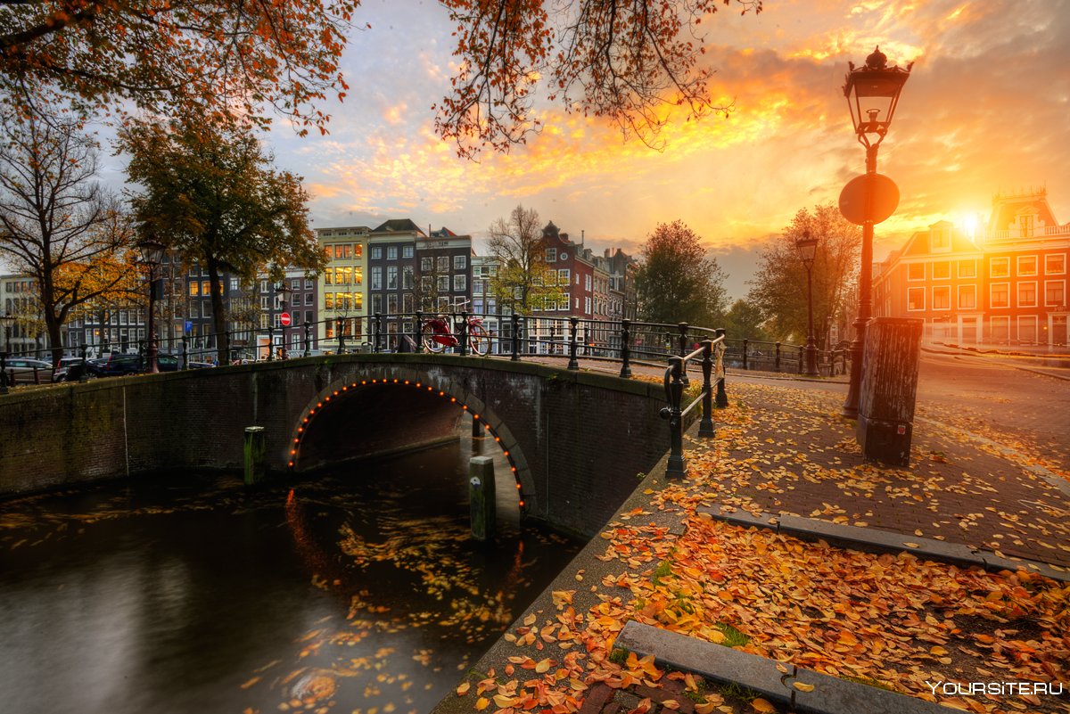 Осень в городе Амстердам