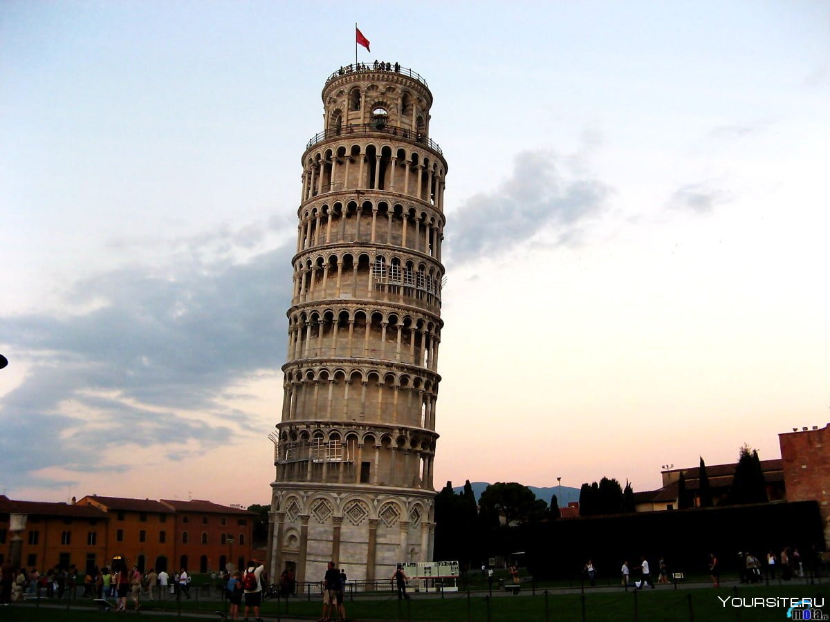 10. Пизанская башня (Пиза, Италия)