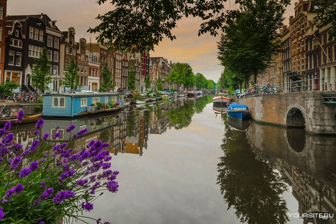 Каналы в Голландии Амстердам