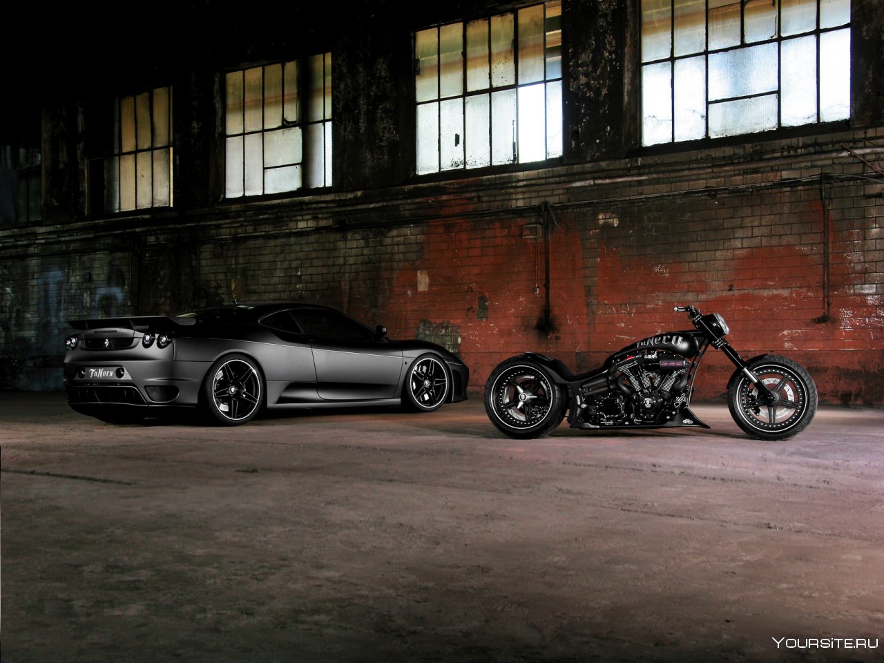 Moto auto. Ferrari f430 Tunero. Автомобиль и мотоцикл. Тачка для мотоцикла. Мотоцикл и машина чёрные.