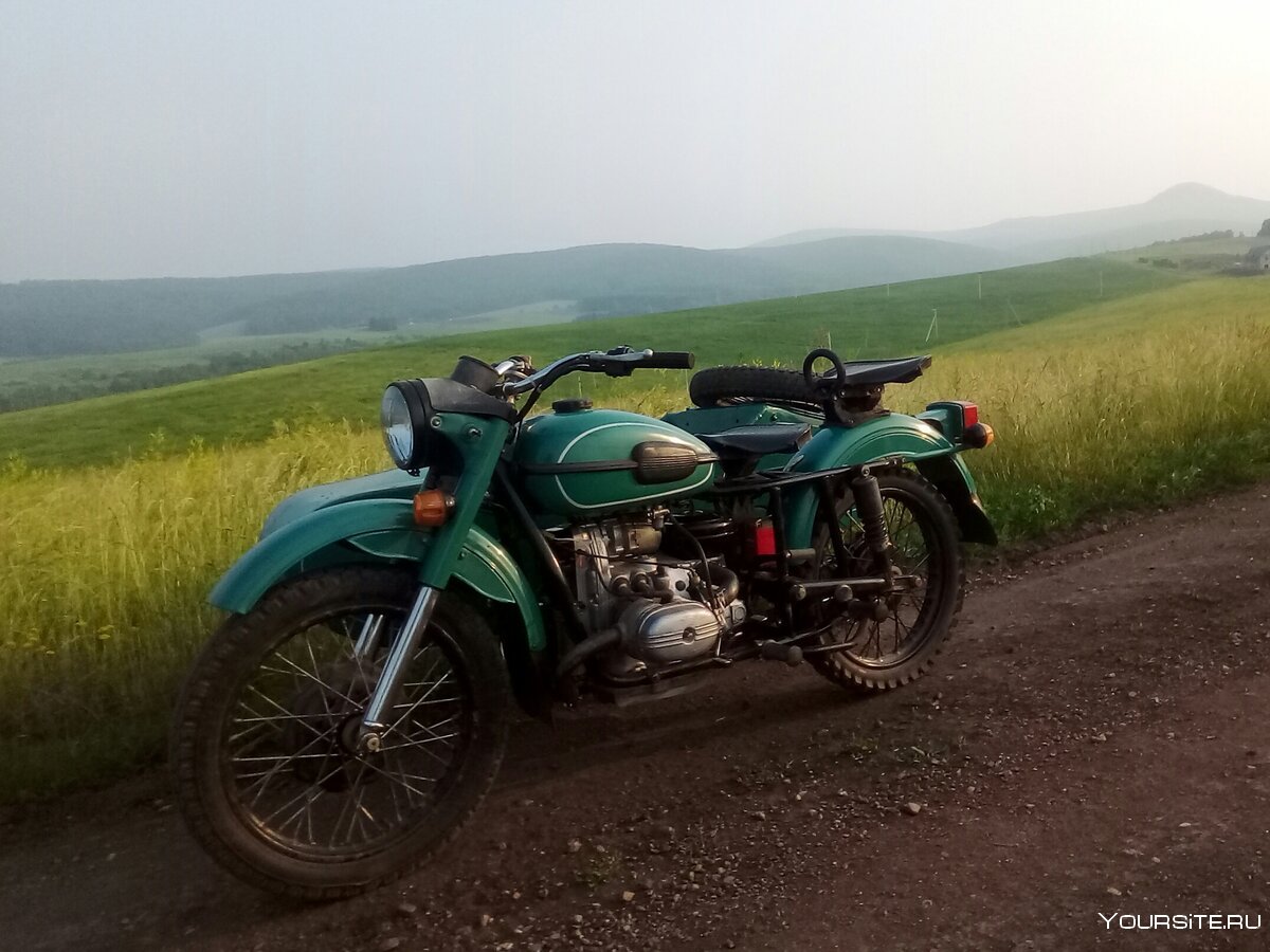 Мотоцикл Урал 8.103