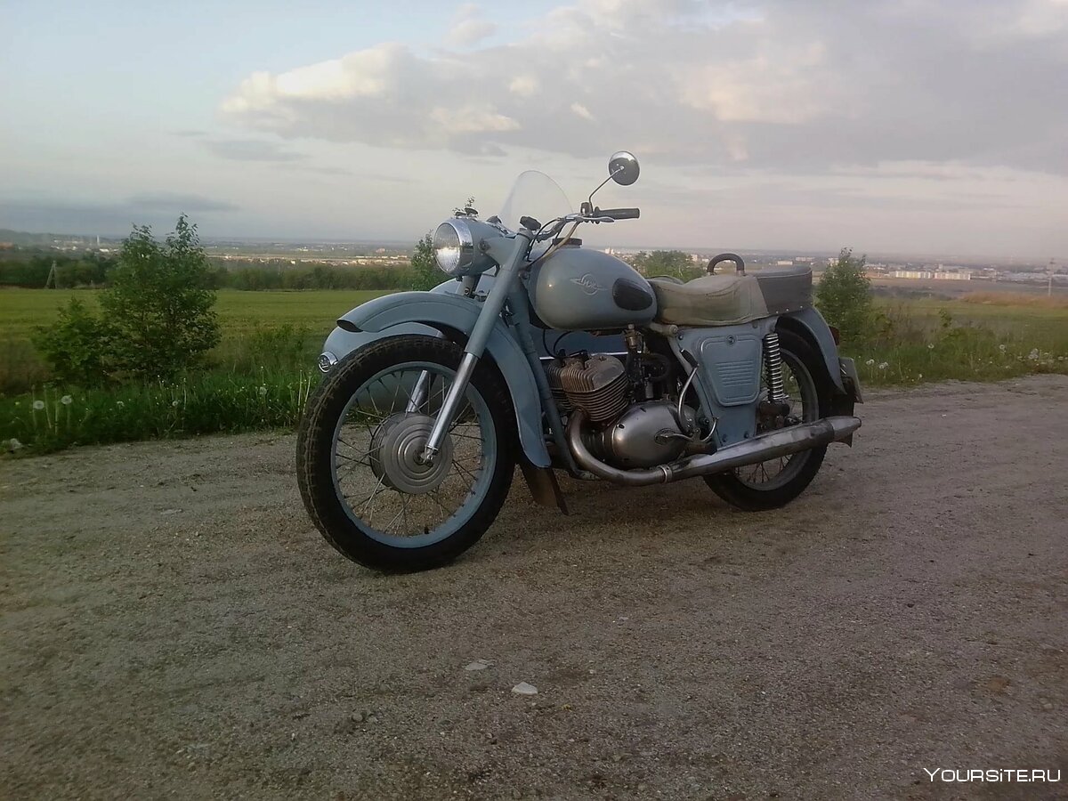 Мотоцикл ИЖ 2