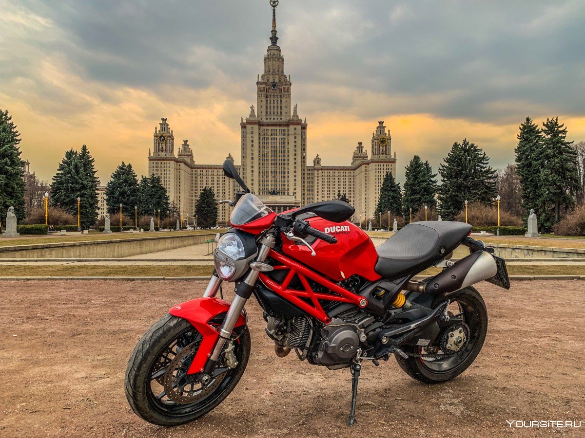 Rolling Moto мотосалон