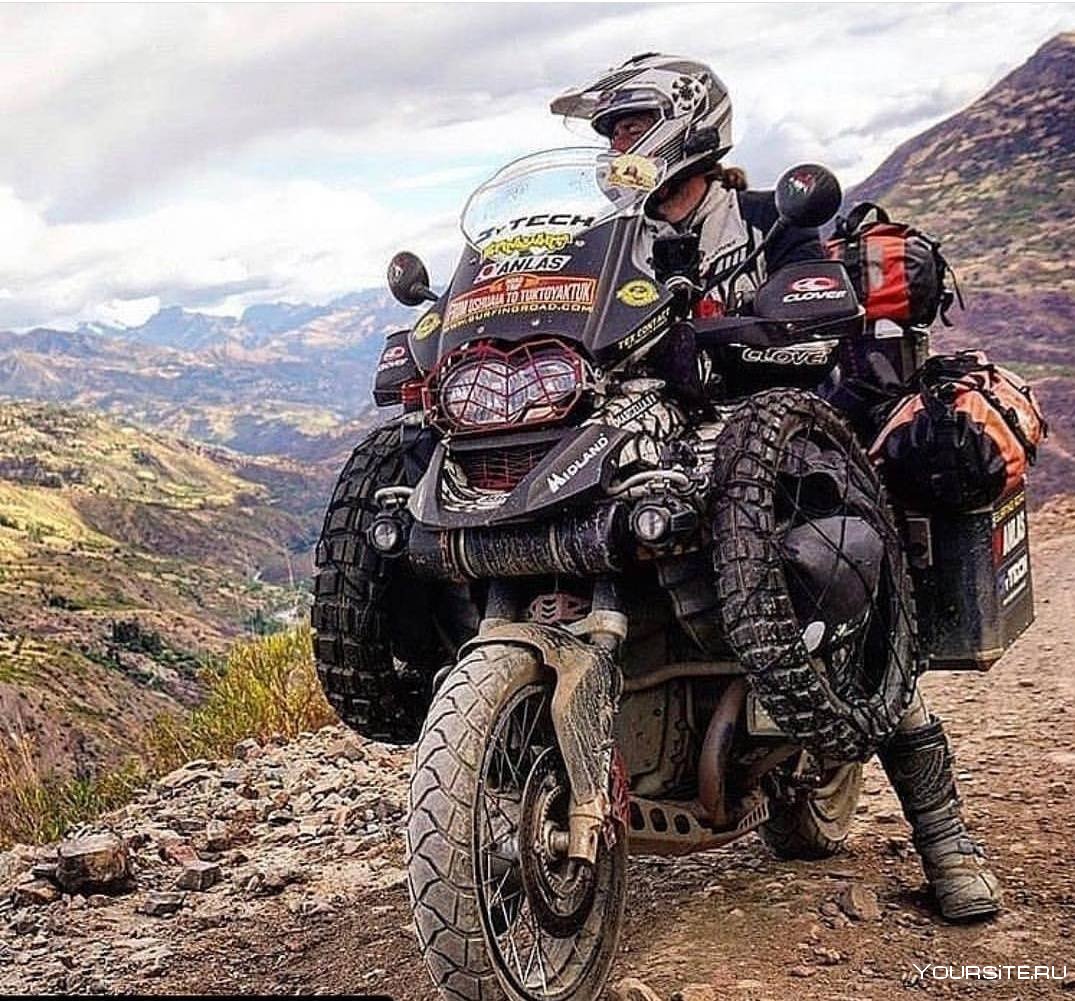 Мотоцикл для путешествий по пересеченной местности