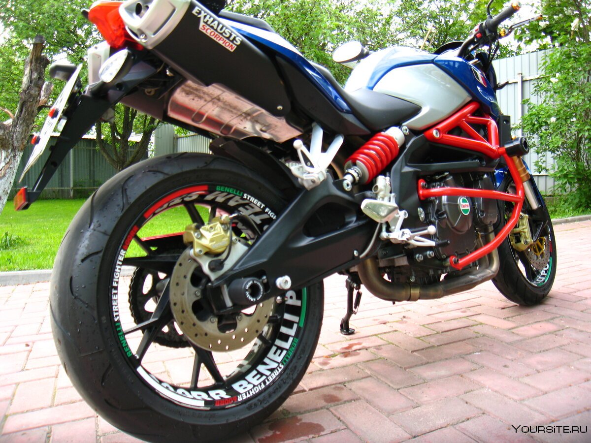 Мотоцикл Бенелли 300