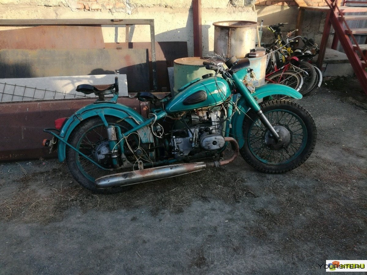 Мотоцикл Урал с баком к750