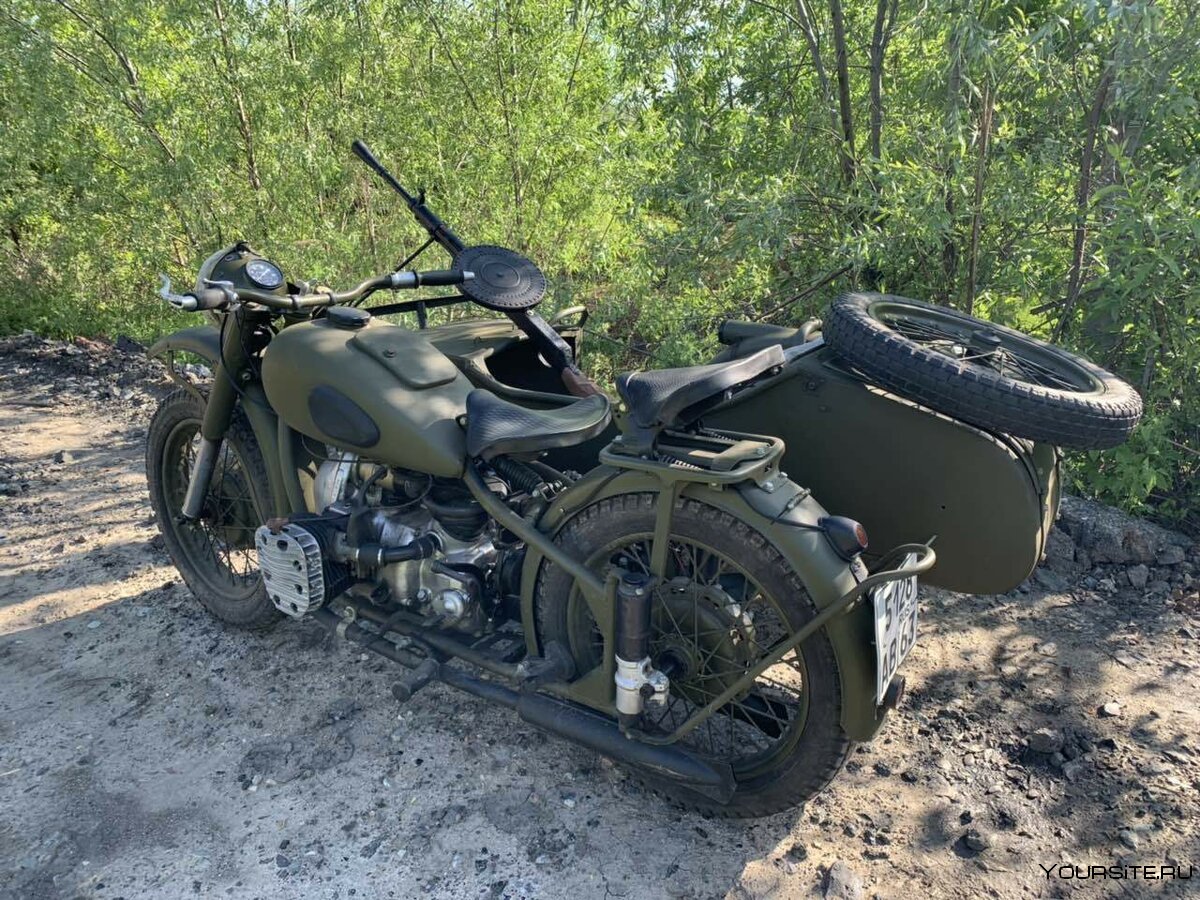 Мотоцикл Урал СССР ретро