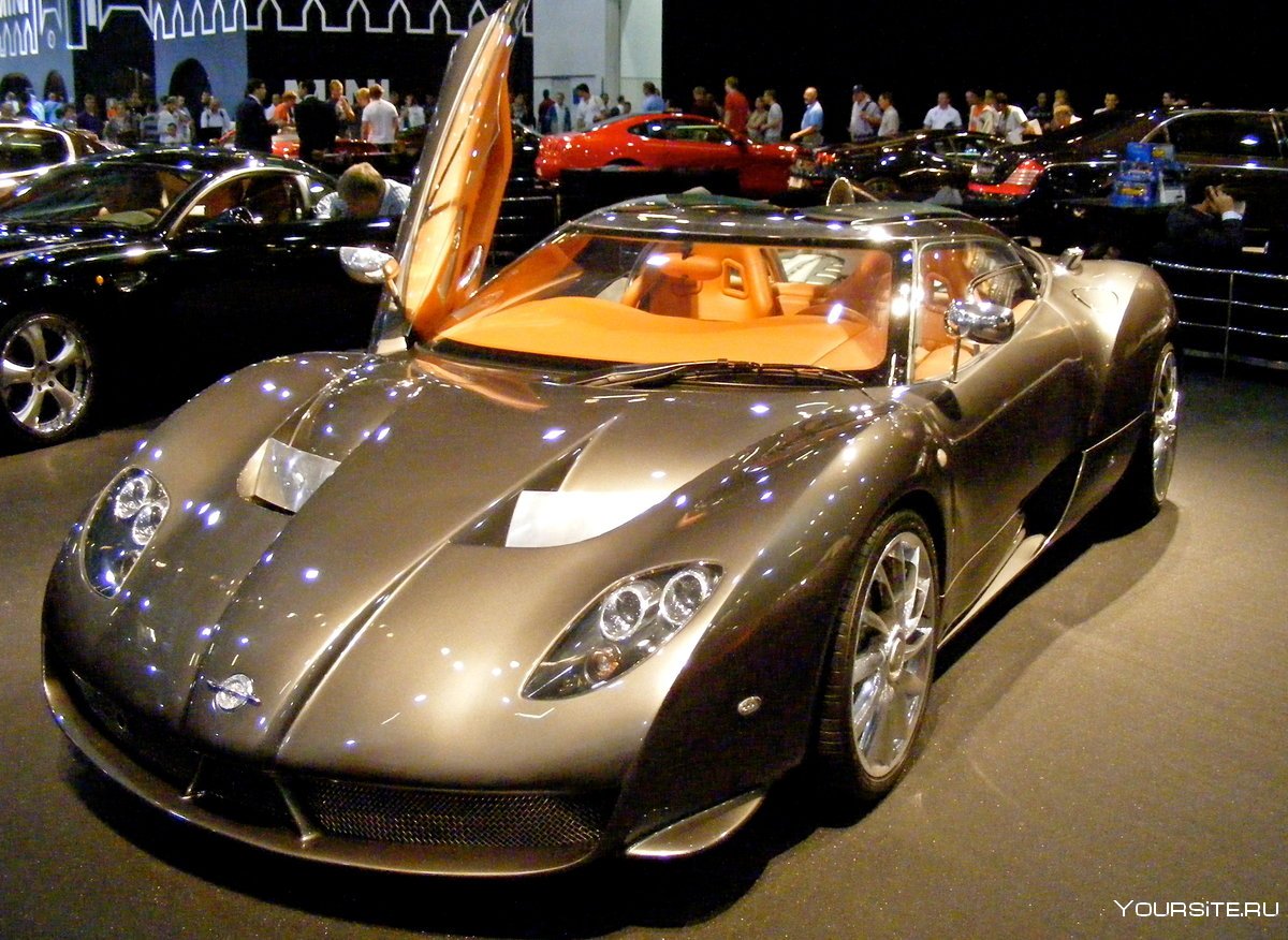 Spyker c12 Zagato салон