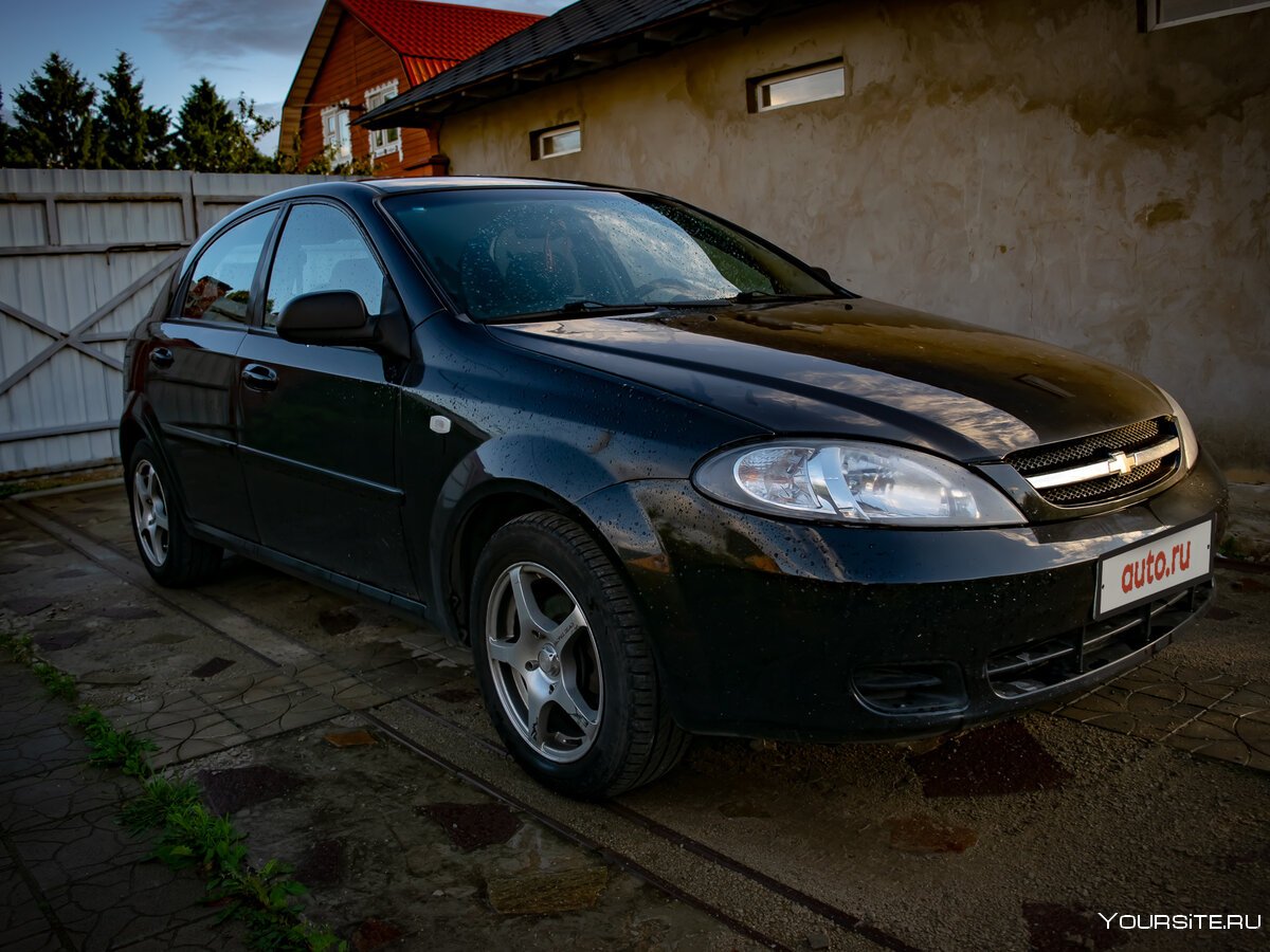 Chevrolet Lacetti 2004 хэтчбек