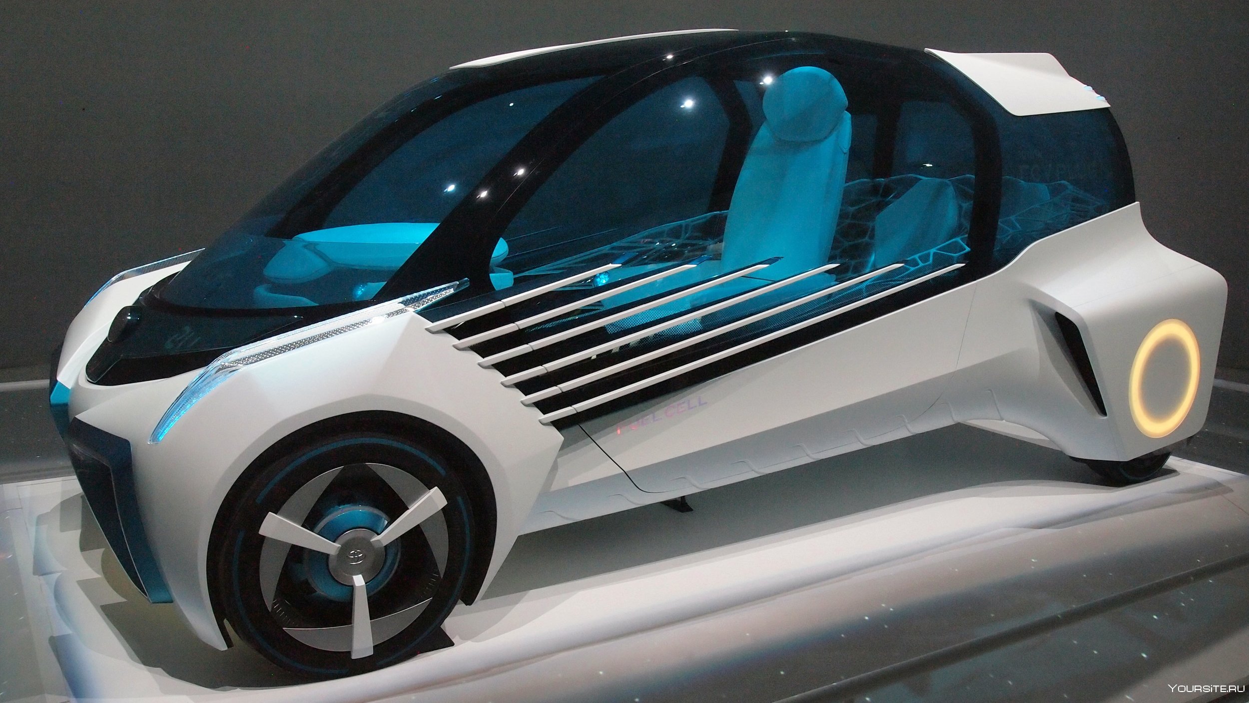 Future 100. Toyota FCV Plus. Водородный концепт-кар Toyota FCV Plus. Автомобиль будущего экологичный. Автомобиль будущего проект.
