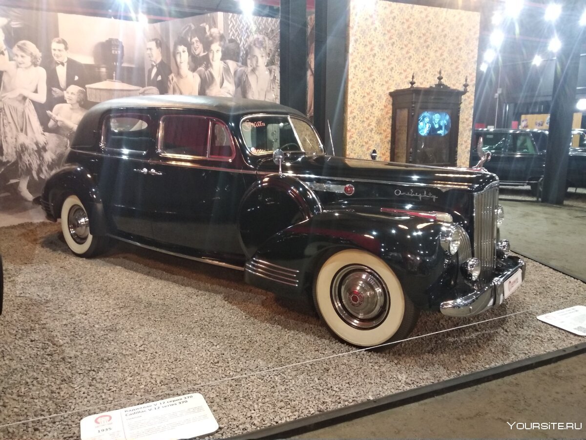 Автомобиль Паккард 1936