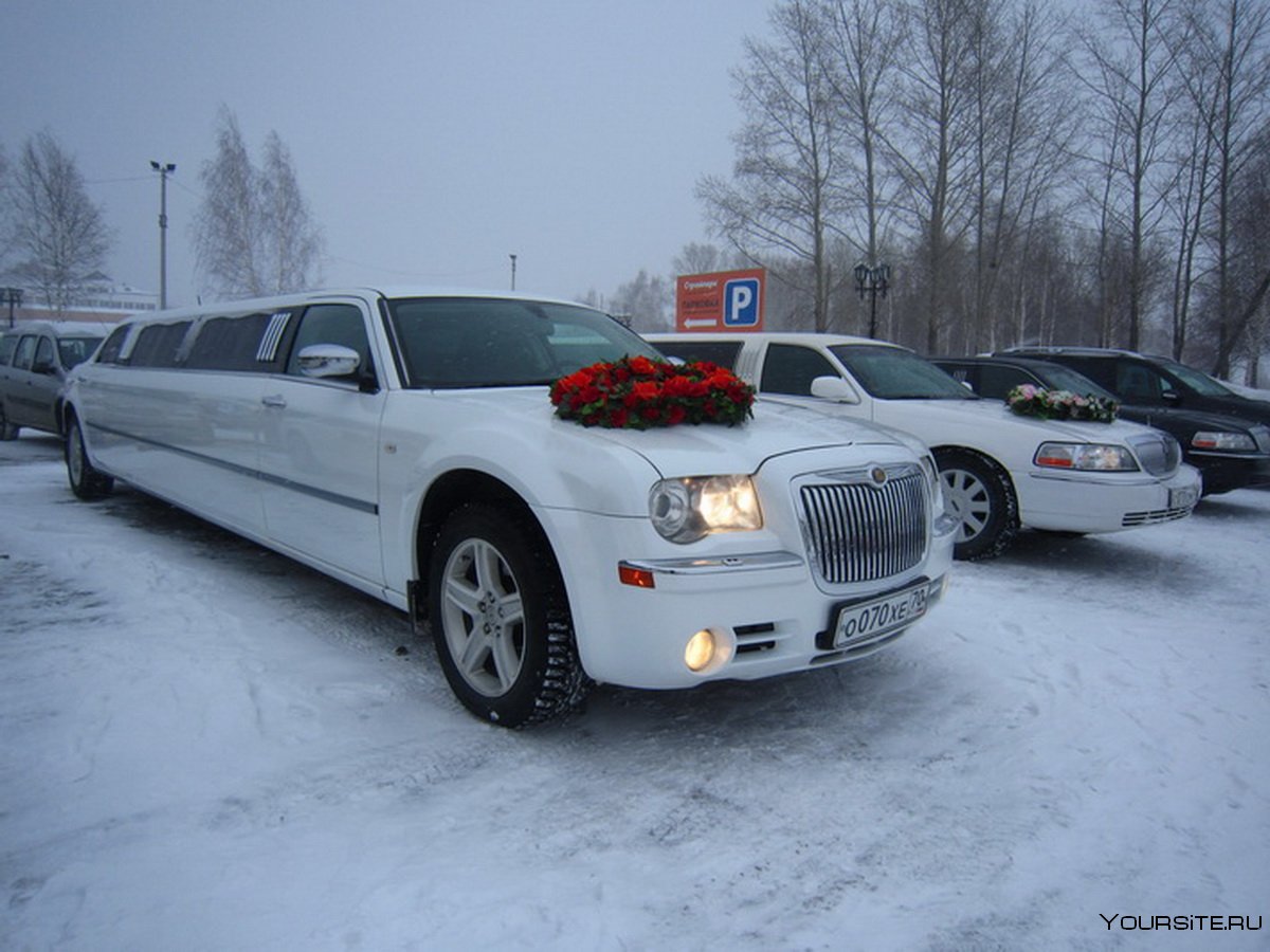 Лимузин Chrysler 300c RR-Style в Москве