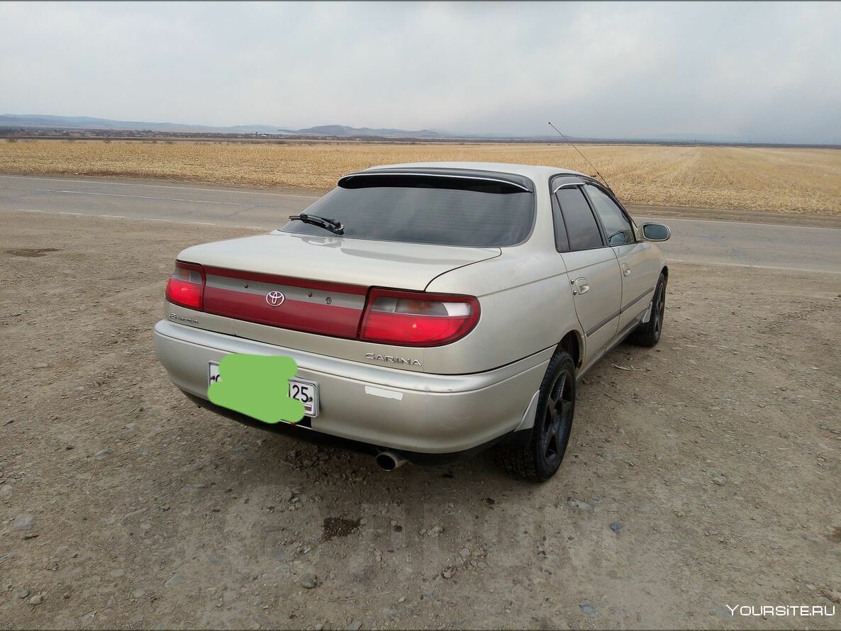 Тойота Карина 1995