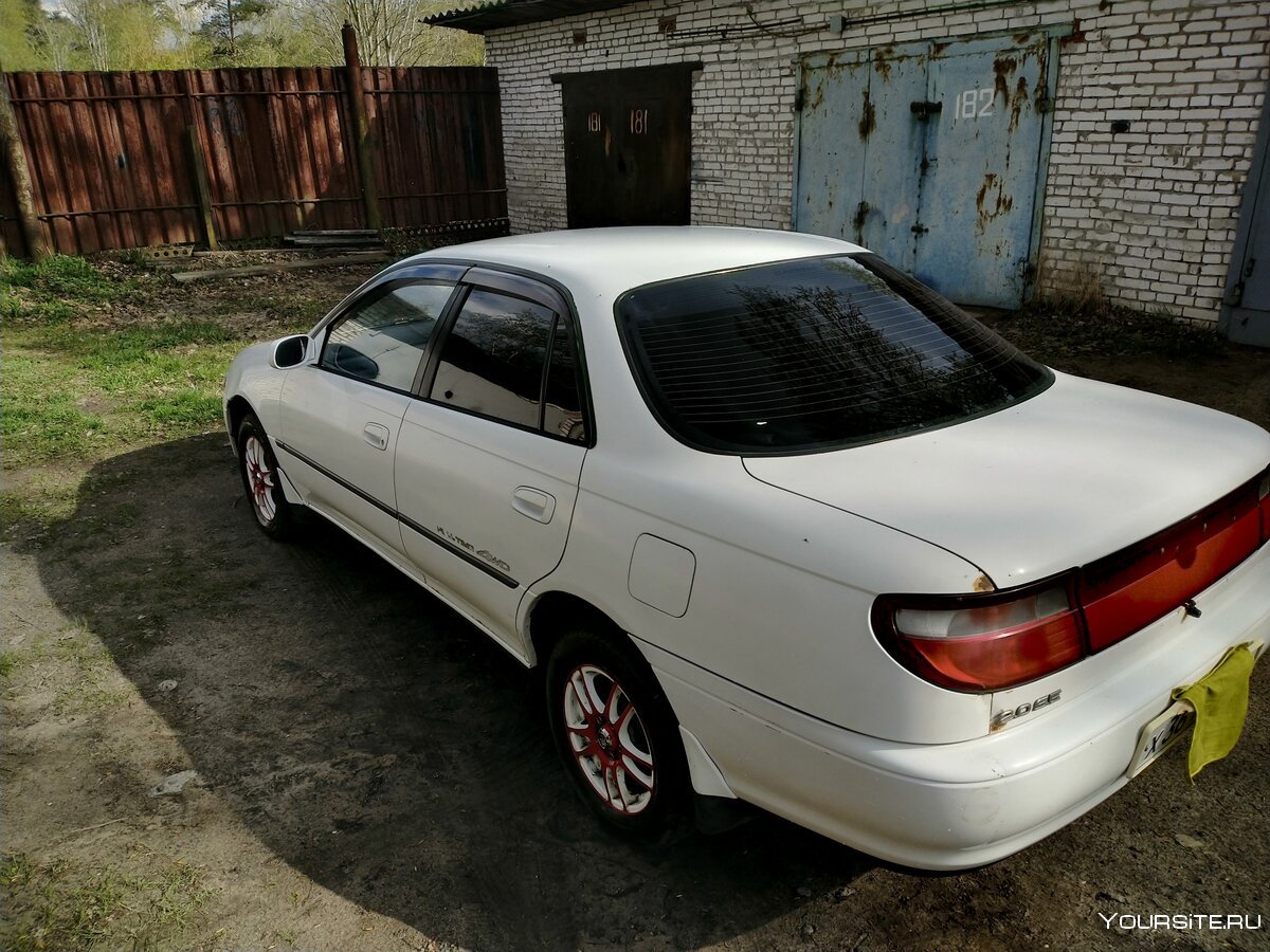 Тойота Carina 1993