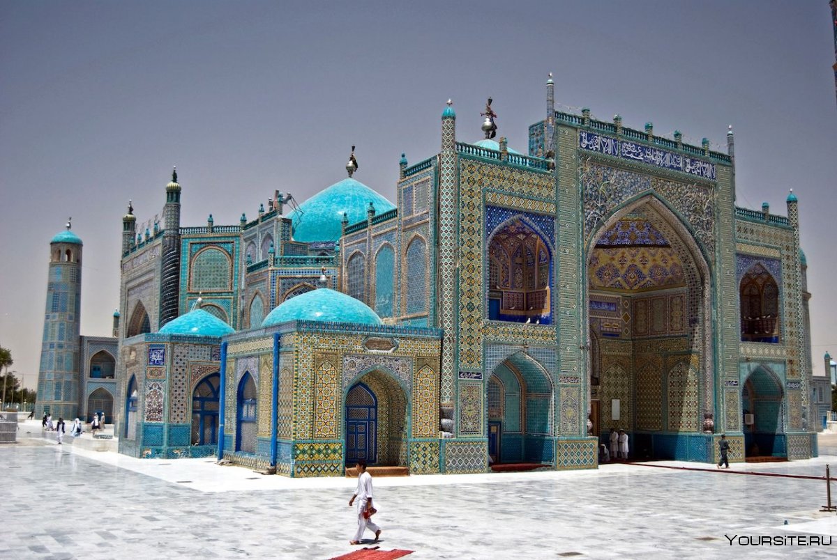 Мечеть в Мазари-Шарифе Афганистан