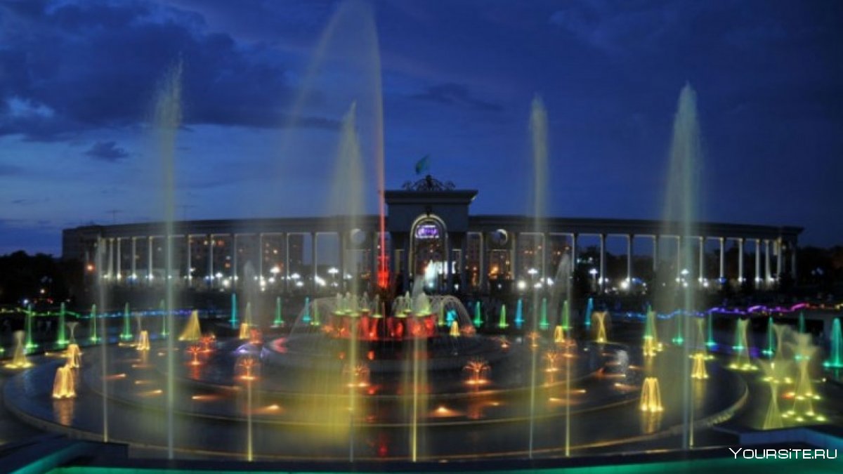 Алматы парк первого президента ночью