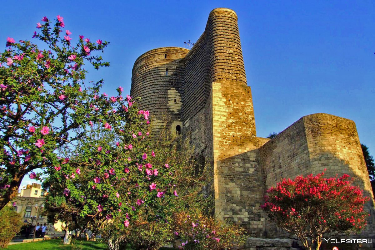 Баку Азербайджан Девичья башня