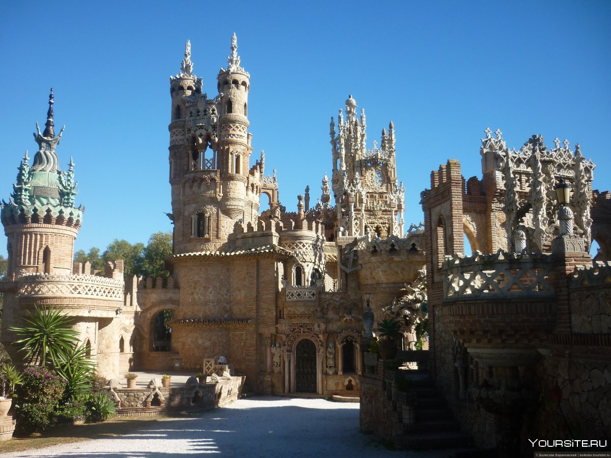 Замок Коломарес. Малага. Испания.