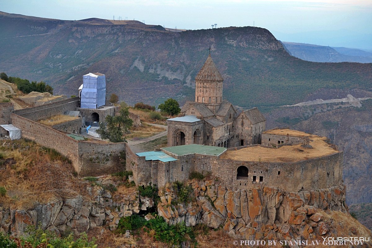Монастырь Тагер Армения