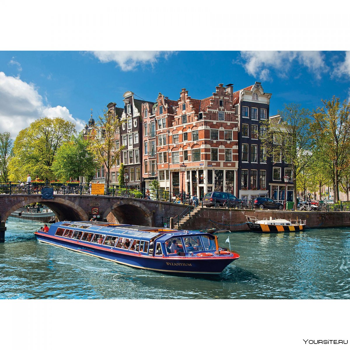 Императорский канал в Амстердаме