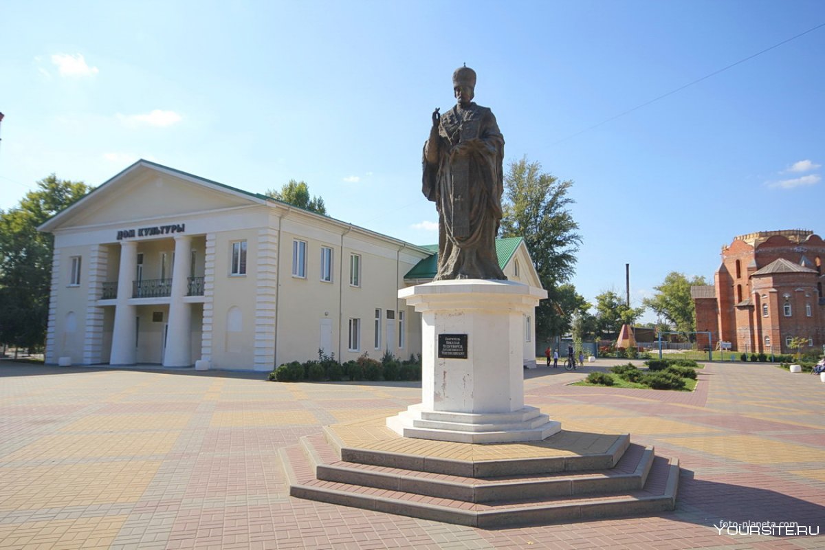Памятник Николаю Чудотворцу Батайск