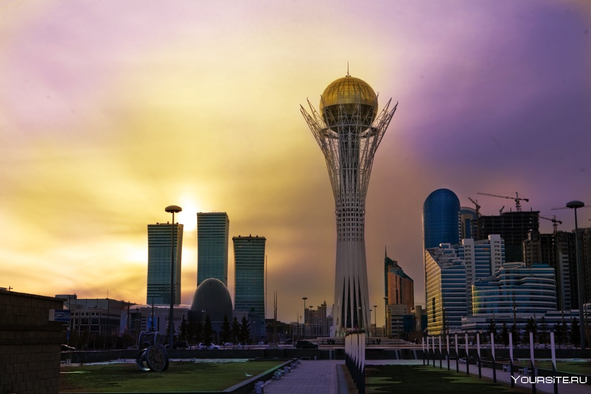Казахстан башня Байтерек
