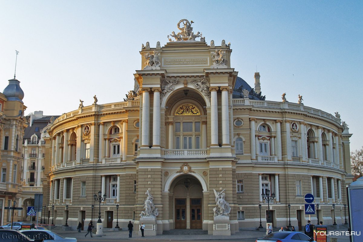 Будівля оперного театру в Одесі 1883-1887