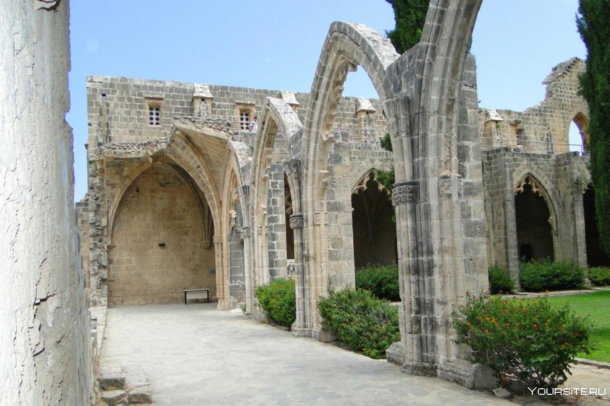 Древнее аббатство Беллапаис