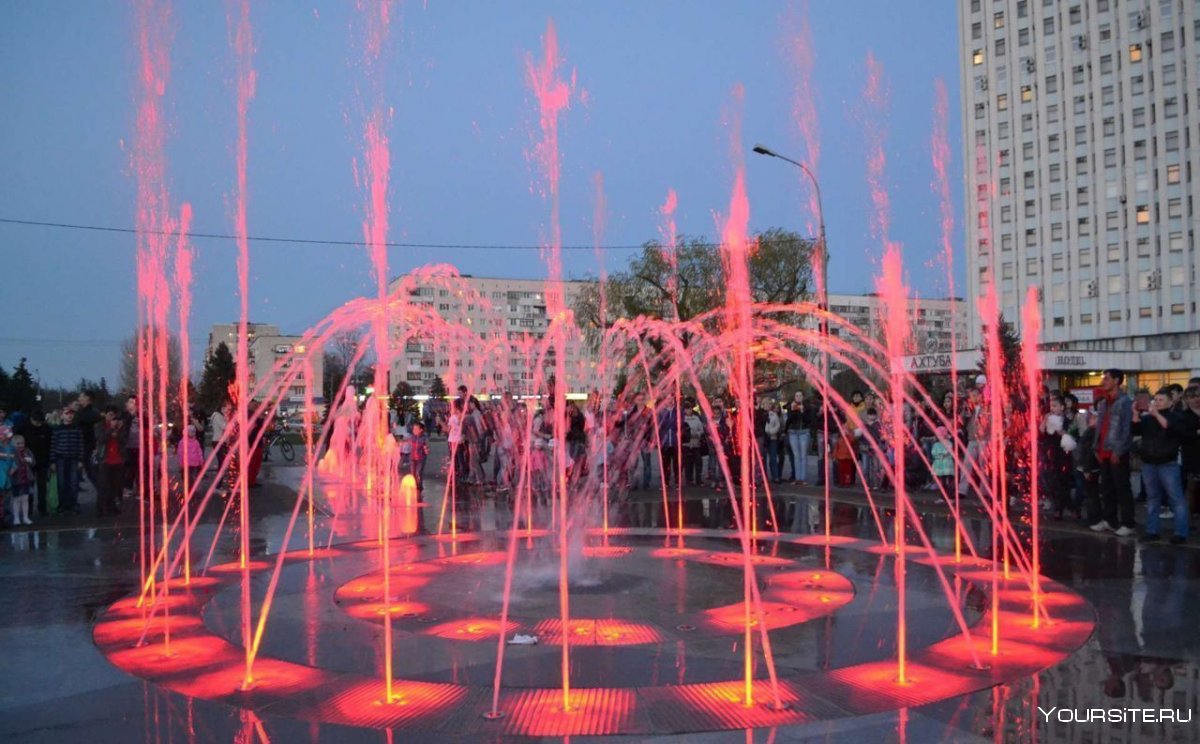 Площадь Ленина Волжский фонтаны