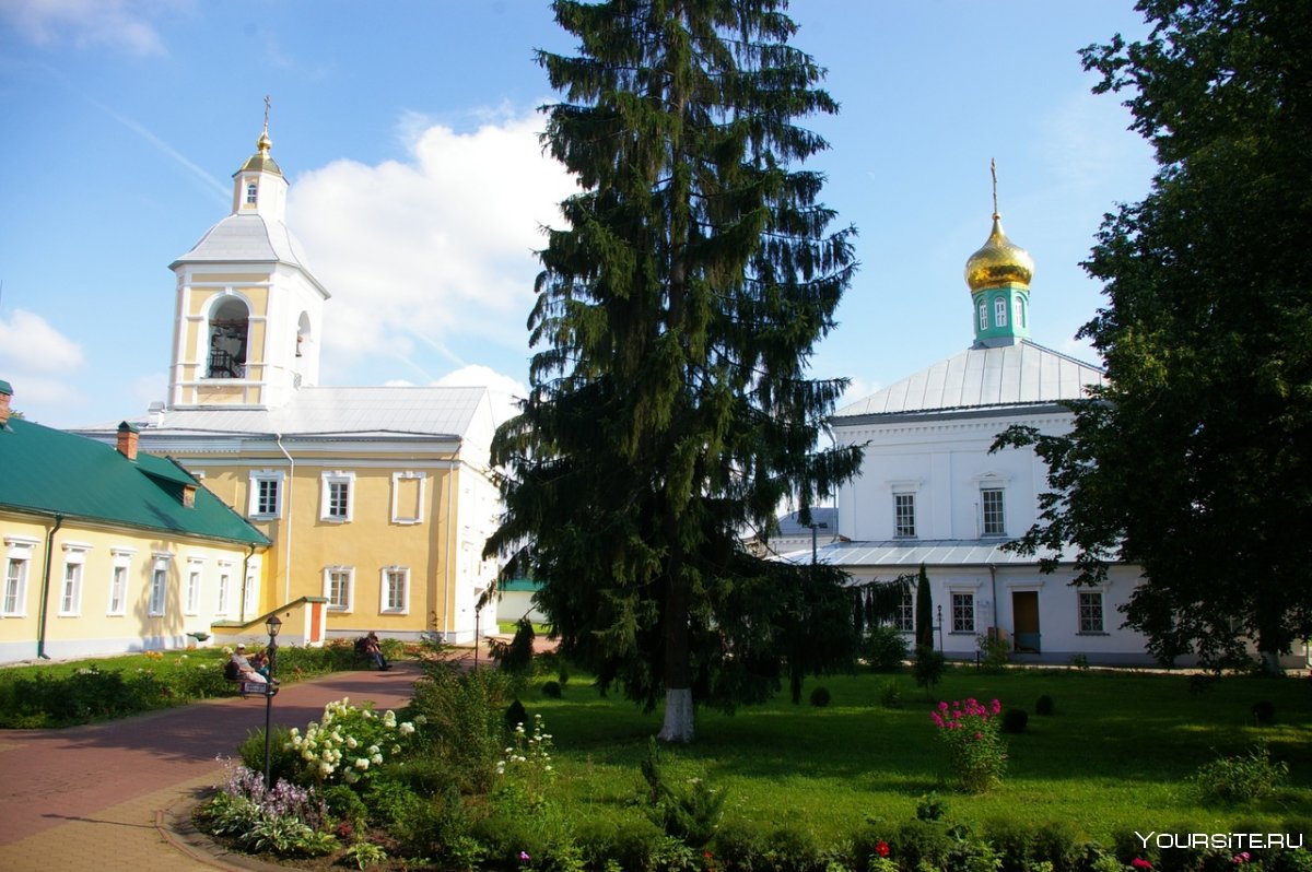 Свято-духов монастырь Боровичи