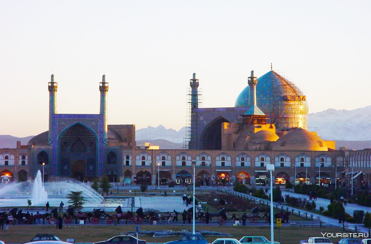 Площадь Мейдан-имам в городе Исфахан