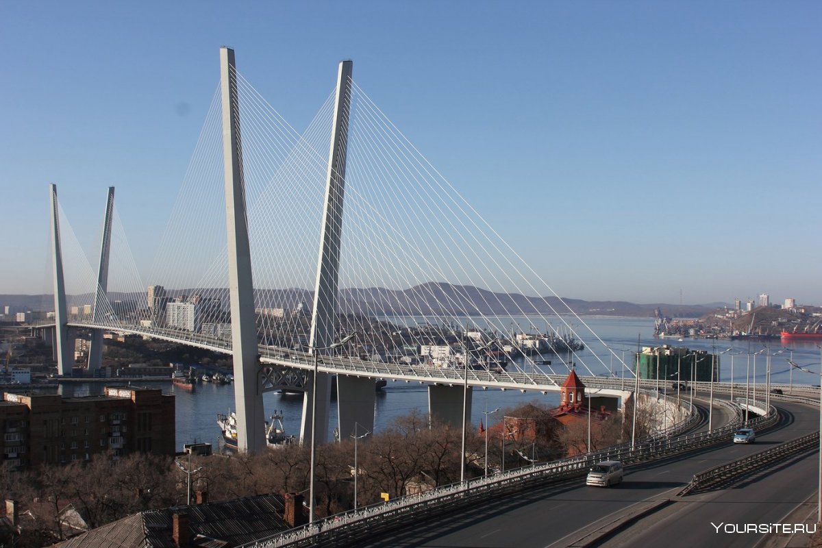 Ночной Владивосток золотой мост