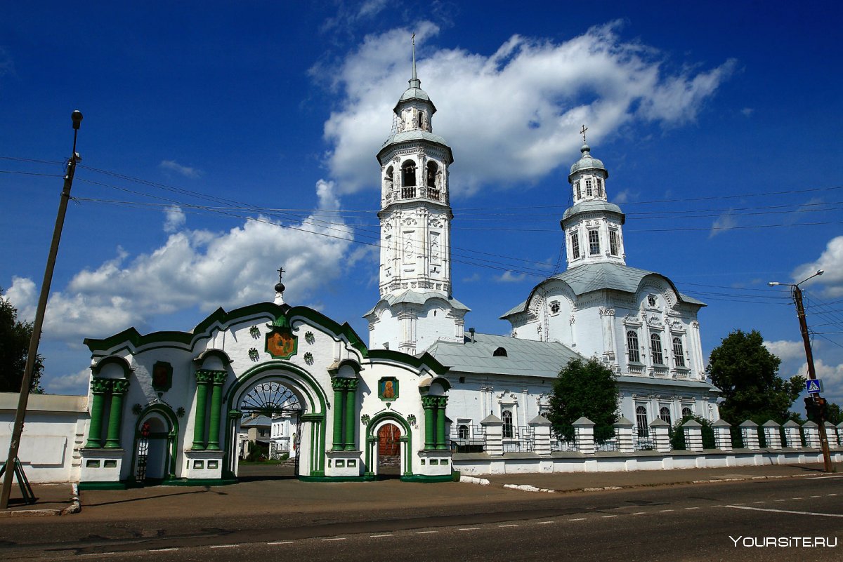 Троицкий монастырь Киров Троицкий собор