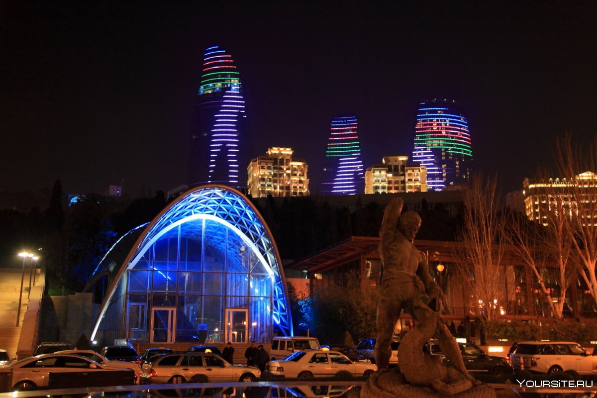 Фуникулер Баку памятник