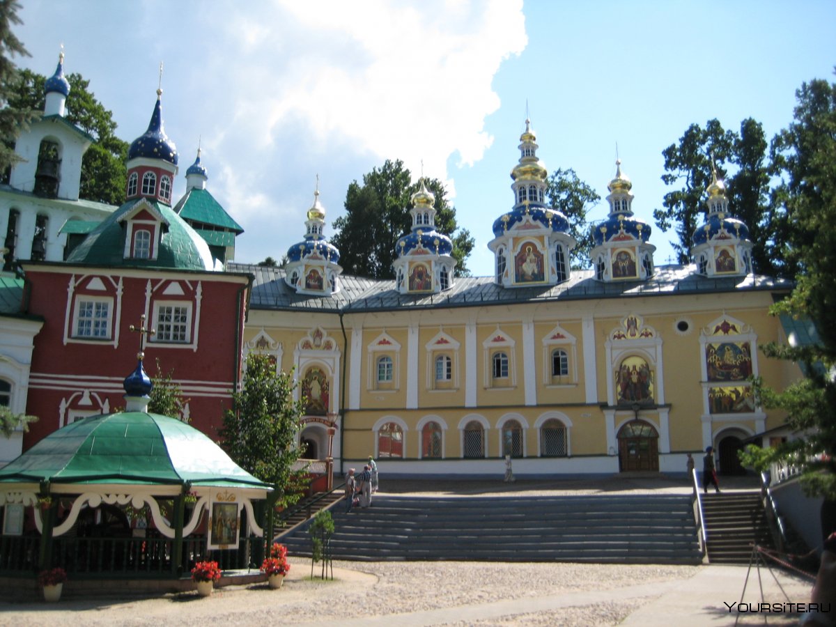 Подворье Псково-Печерского монастыря в Москве