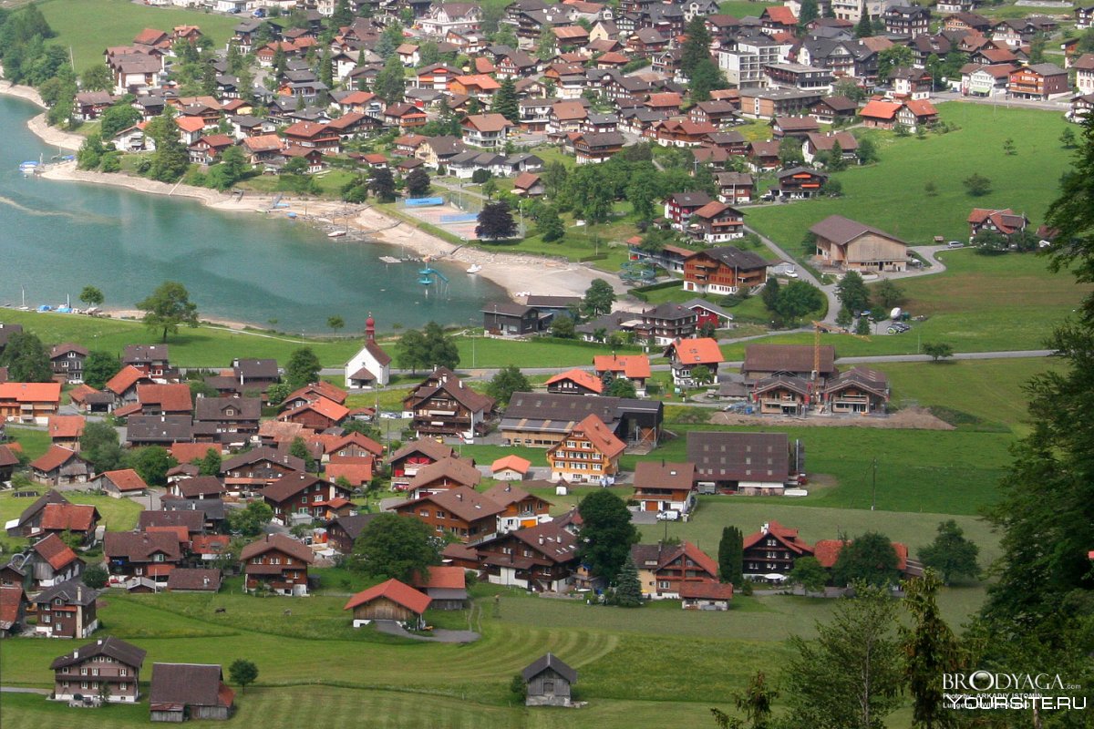 Озеро Лунгерер в Швейцарии