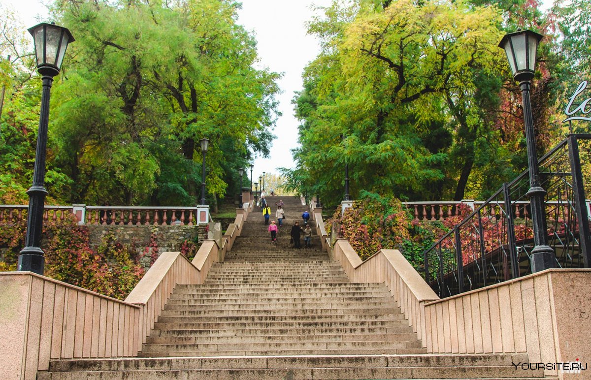 Каменная лестница Таганрог достопримечательность